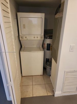Interior, Utility Closets, Washer