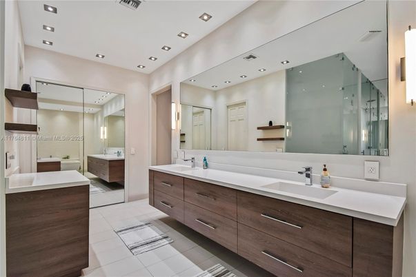 Bathroom, Dual Sink Vanities, Glass Shower, Interior, Recessed Lighting