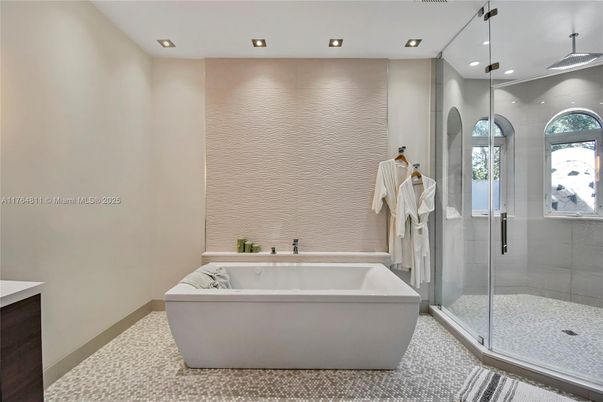 Bathroom, Free Standing Baths, Glass Shower, Interior, Recessed Lighting