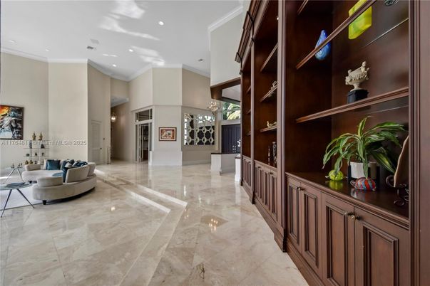Fireplace, Interior, Recessed Lighting