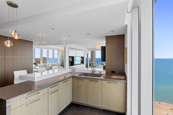 Interior, Kitchen, Pendant Lights, Recessed Lighting, Water