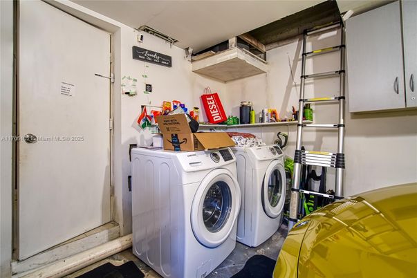 Interior, Washer
