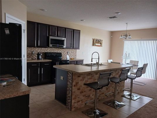 Dining room, Interior, Kitchen, Recessed Lighting