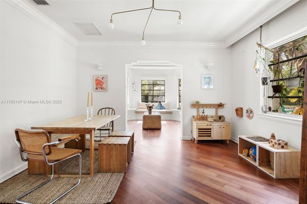 Dining room, Interior, Living room, Wood Texture Flooring