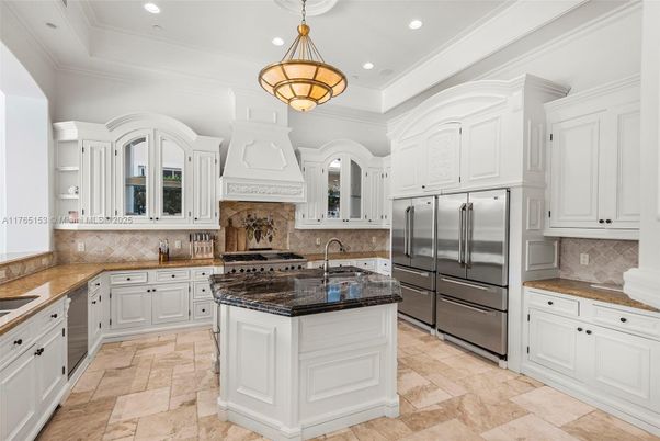 Interior, Kitchen, Pendant Lights, Recessed Lighting, Stainless Steel Appliances