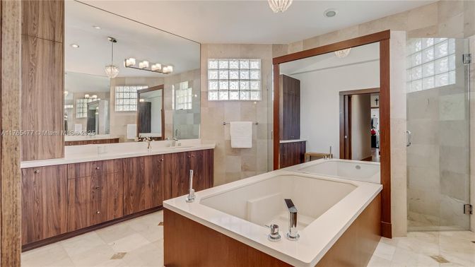 Bathroom, Dual Sink Vanities, Glass Shower, Interior, Recessed Lighting
