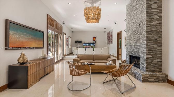 Chandelier, Fireplace, Interior, Living room, Recessed Lighting