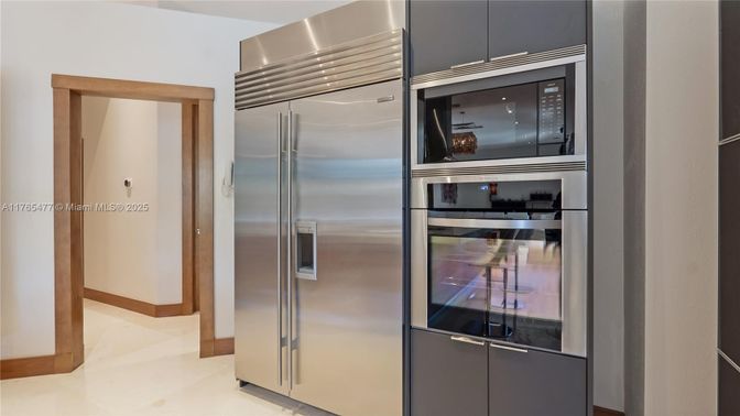 Interior, Kitchen, Stainless Steel Appliances