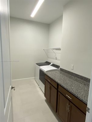 Interior, Recessed Lighting, Washer