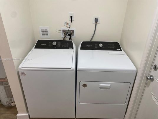 Interior, Utility Closets, Washer