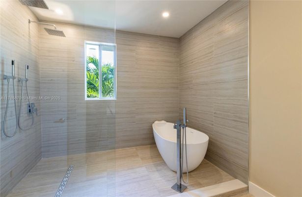 Bathroom, Free Standing Baths, Glass Shower, Interior, Recessed Lighting