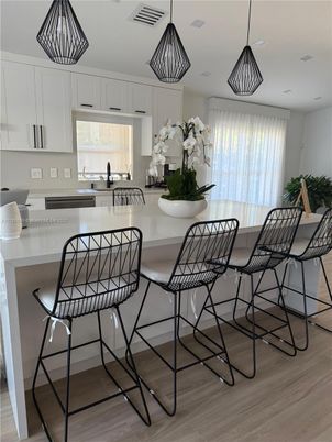 Dining room, Interior, Kitchen, Pendant Lights, Recessed Lighting, Wood Texture Flooring