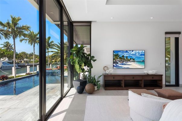 Interior, Recessed Lighting, Water