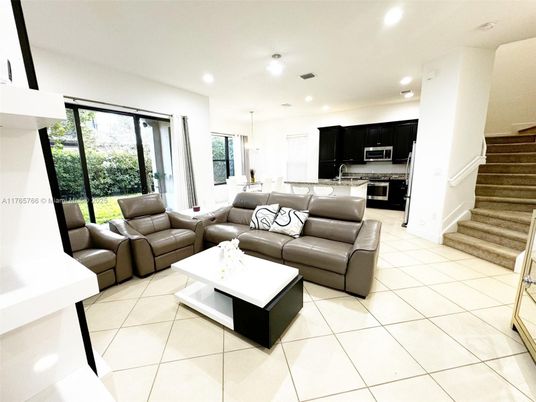 Interior, Kitchen, Living room, Pendant Lights, Recessed Lighting, Stainless Steel Appliances