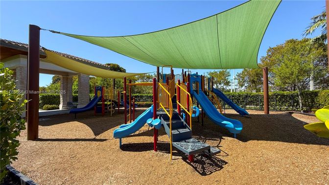 Backyard, Exterior, Playground