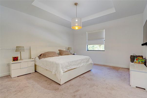 Bedroom, Interior, Pendant Lights