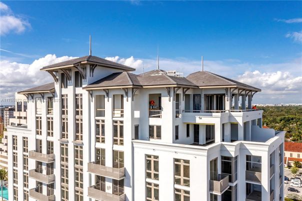 Exterior, Facade, Condo Building
