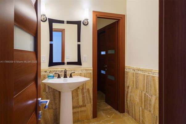 Bathroom, Interior