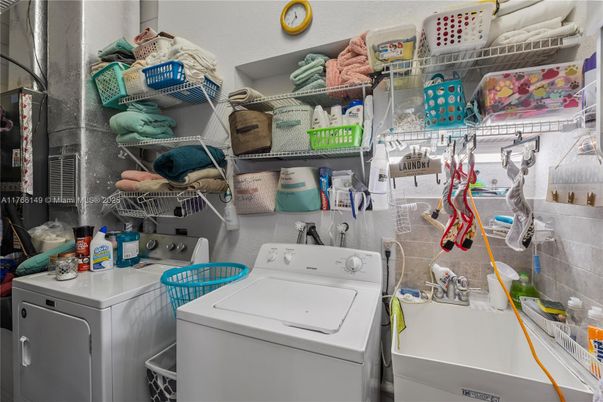 Interior, Washer