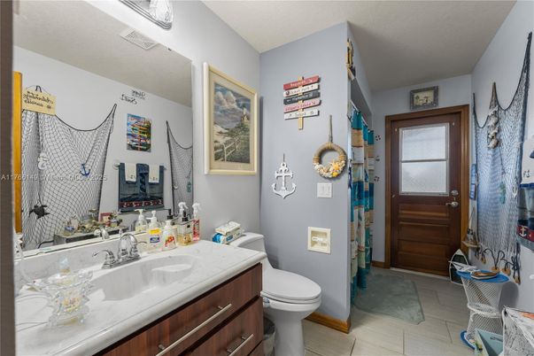 Bathroom, Interior