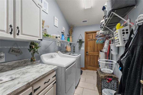Interior, Washer