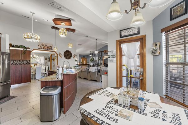 Dining room, Interior, Kitchen, Pendant Lights, Recessed Lighting