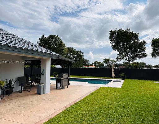Backyard, Exterior, Pool