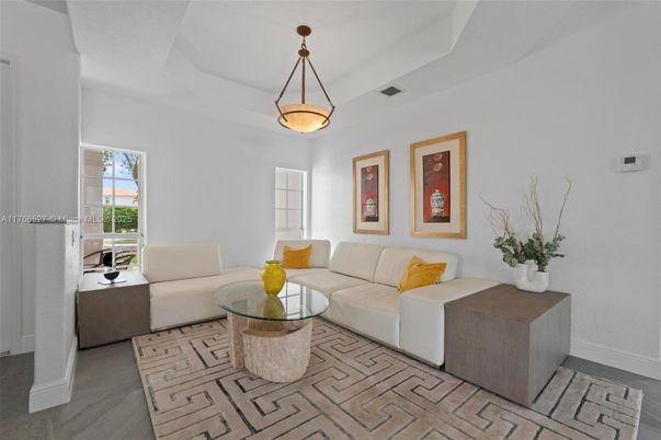 Interior, Living room, Pendant Lights