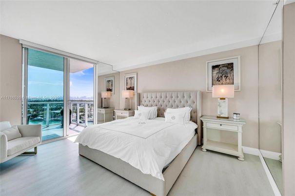 Bedroom, Interior, Water, Wood Texture Flooring