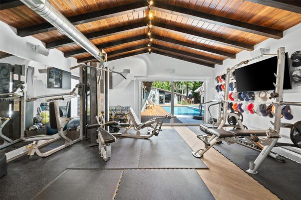 Fitness Equipment, Interior, Wooden Beams, Wooden Ceilings, Wood Texture Flooring