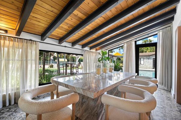 Dining room, Interior, Wooden Beams, Wooden Ceilings, Wood Texture Flooring