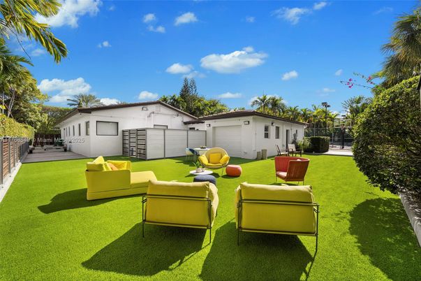 Backyard, Detached Garage, Exterior