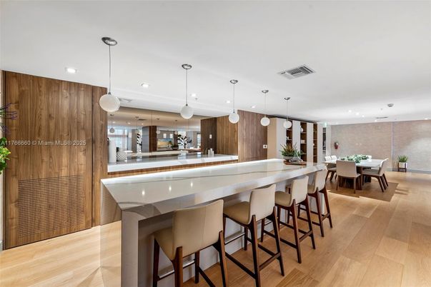 Dining room, Interior, Kitchen, Pendant Lights, Recessed Lighting, Wood Texture Flooring