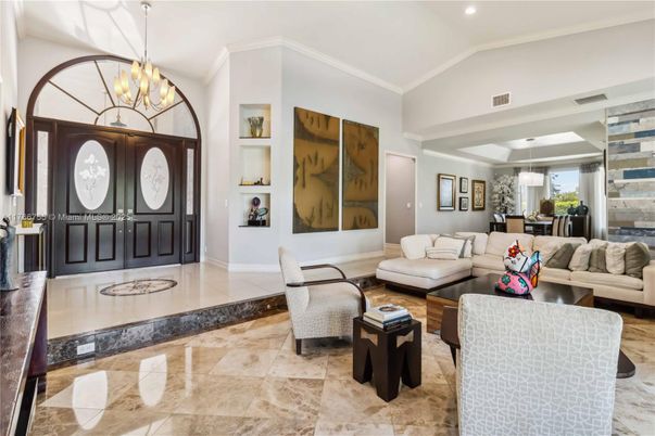 Chandelier, Interior, Living room, Pendant Lights, Recessed Lighting