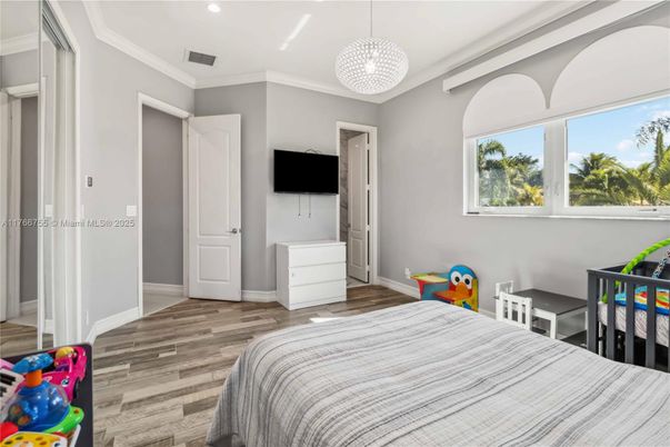Bedroom, Interior, Pendant Lights, Recessed Lighting, Wood Texture Flooring