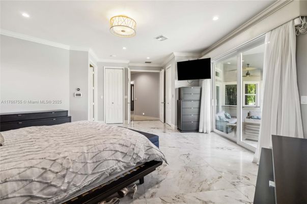 Bedroom, Interior, Marble, Recessed Lighting