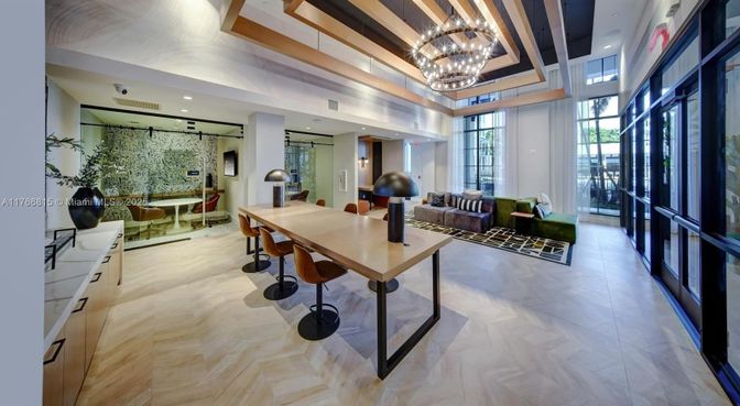 Chandelier, Dining room, Interior, Living room, Pendant Lights, Recessed Lighting
