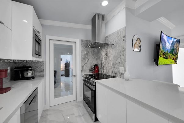 Interior, Kitchen, Marble, Recessed Lighting, Stainless Steel Appliances