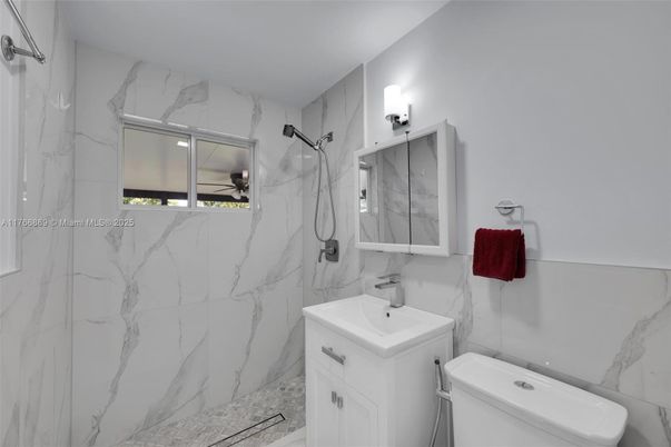 Bathroom, Interior, Marble Walls