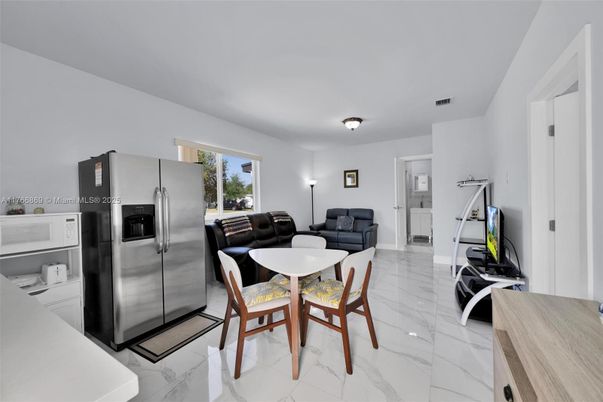 Interior, Kitchen, Living room, Marble, Stainless Steel Appliances