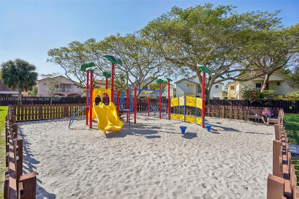 Backyard, Exterior, Playground