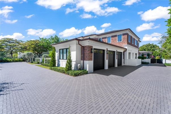 Attached, Exterior, Facade, Brick Facade, Mediterranean