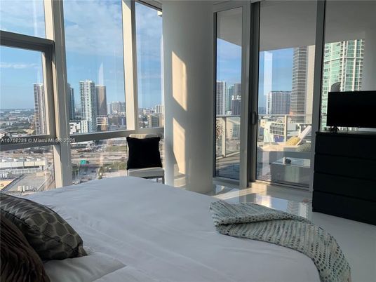 Interior, Bedroom, Other, Skyline