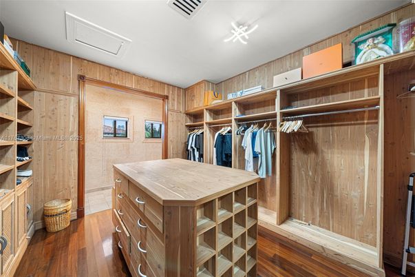 Interior, Walk-in Closets, Wood Texture Flooring, Wooden Walls