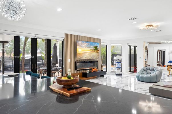 Fireplace, Interior, Living room, Marble, Pendant Lights, Recessed Lighting