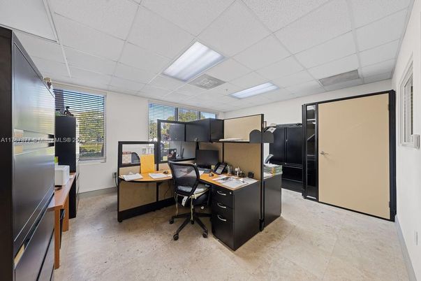 Home Office, Interior, Recessed Lighting