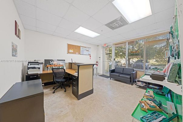 Home Office, Interior, Recessed Lighting
