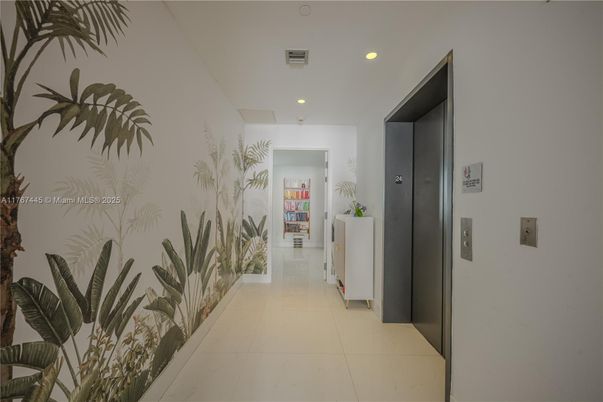 Elevator, Interior, Recessed Lighting