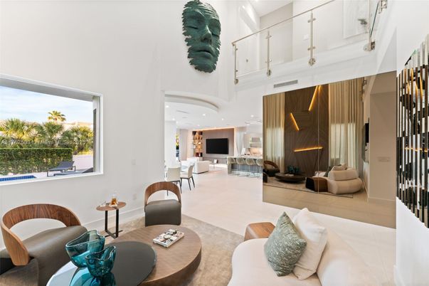 Fireplace, Interior, Living room, Recessed Lighting