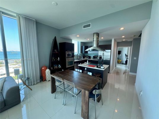 Dining room, Interior, Kitchen, Recessed Lighting, Stainless Steel Appliances, Water